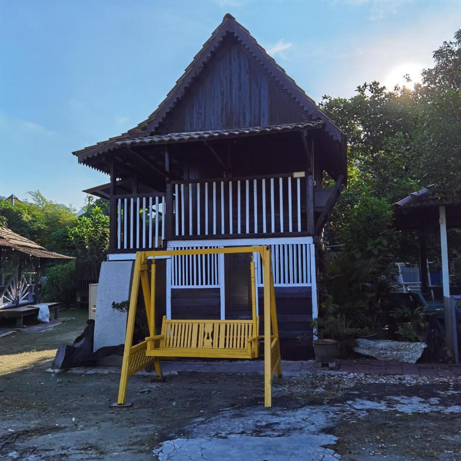 Mykampung Chalet Hotel Ipoh Ngoại thất bức ảnh