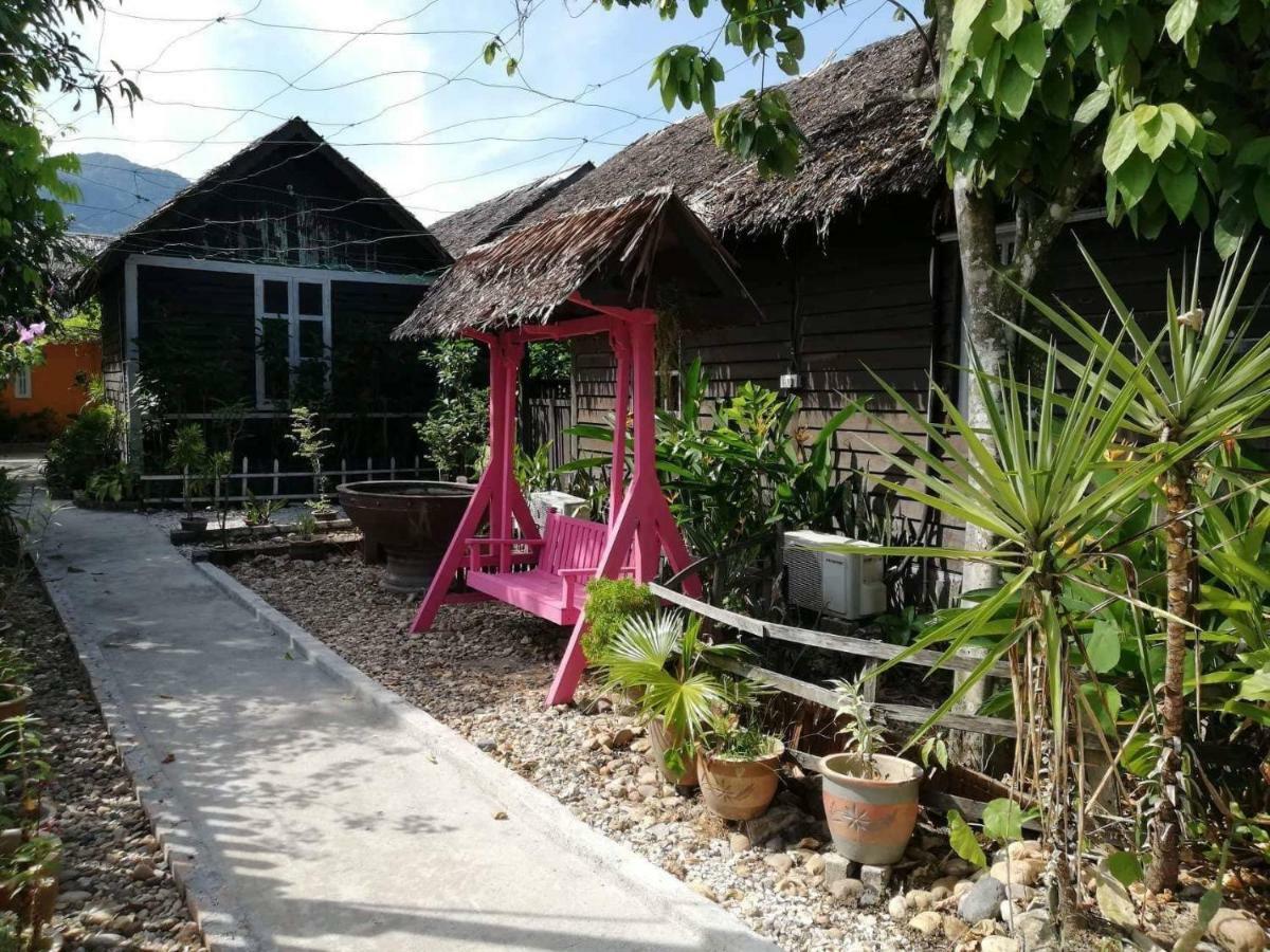 Mykampung Chalet Hotel Ipoh Ngoại thất bức ảnh